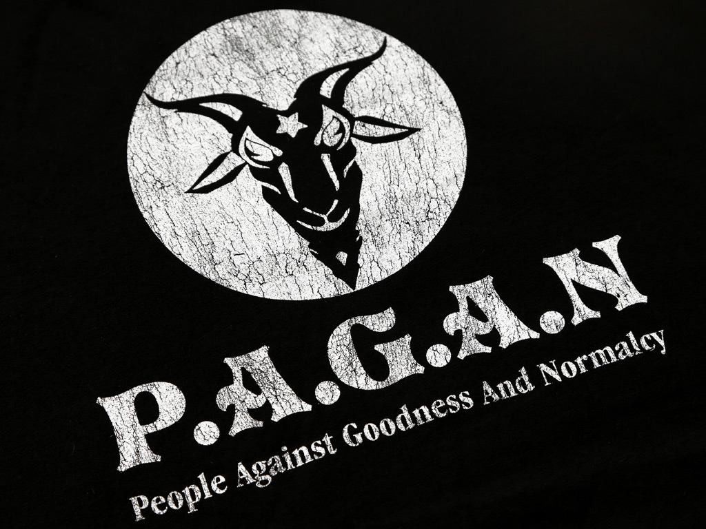 P.A.G.A.N. T-SHIRT INSPIRED BY THE 1987 FILM DRAGNET