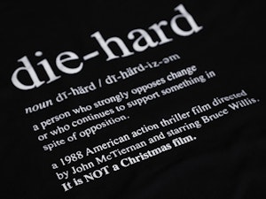 DIE HARD IS NOT A CHRISTMAS FILM (BLACK) - FITTED T-SHIRT-3