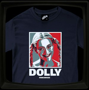 DOLLY WEARS BRACES - REGULAR T-SHIRT