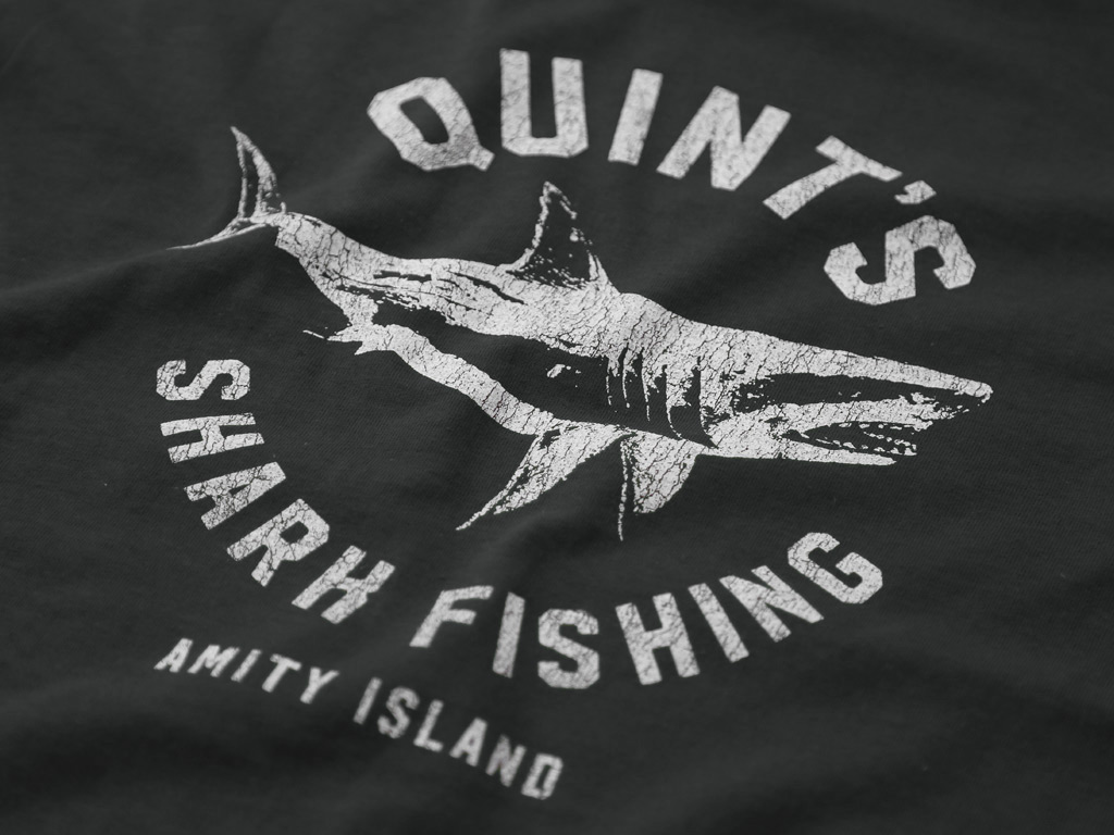 Shark Fishing Amity Island T Shirt Inspiré Mâchoires Film 
