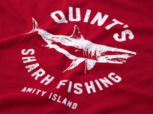 QUINT'S SHARK FISHING (RED) - KIDS T-SHIRT-3