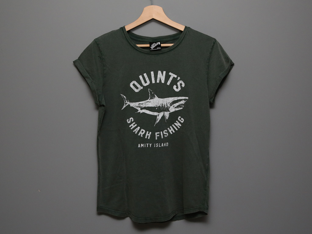 QUINT'S SHARK FISHING - LADIES ROLLED SLEEVE T-SHIRT