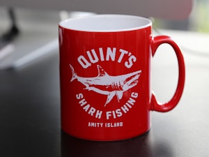 QUINT'S SHARK FISHING - MUG-2