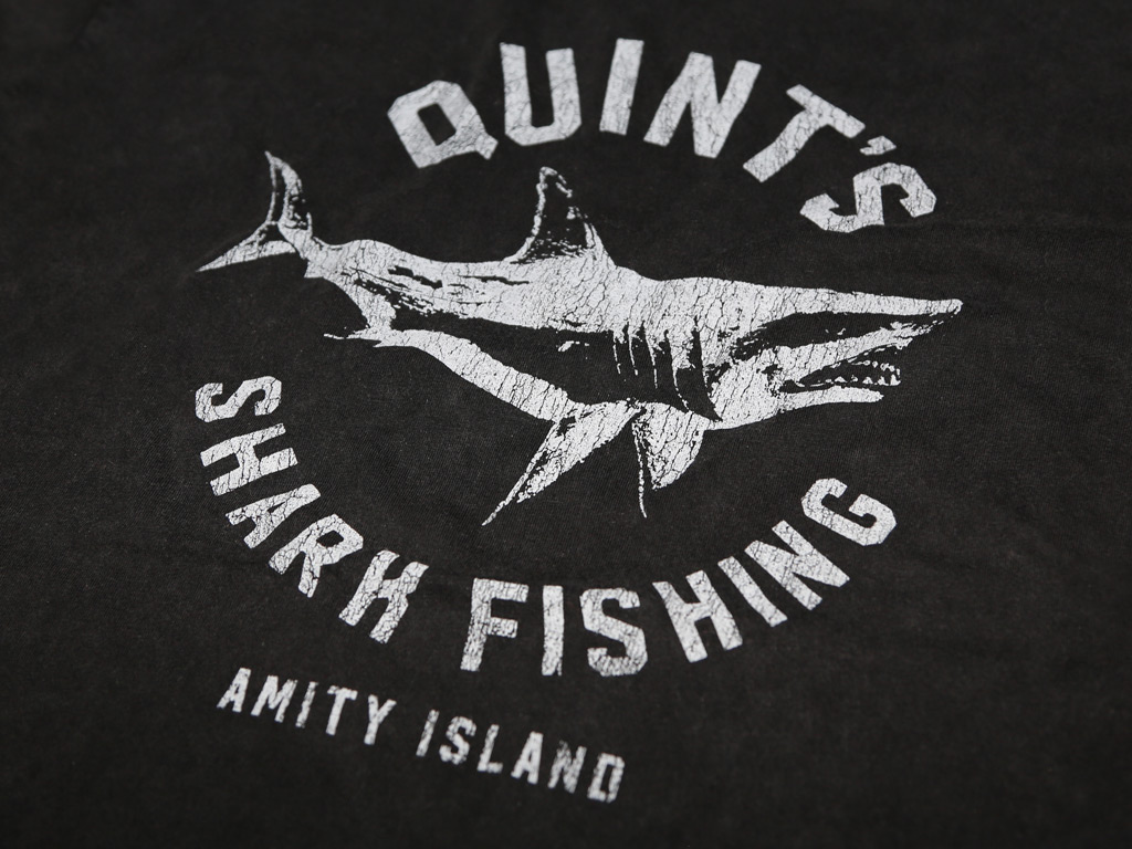 QUINT'S SHARK FISHING (BLACK) - VINTAGE T-SHIRT