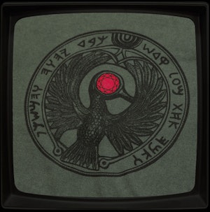 STAFF OF RA HEADPIECE - VINTAGE T-SHIRT