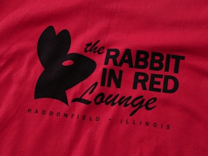 RABBIT IN RED - REGULAR T-SHIRT-3